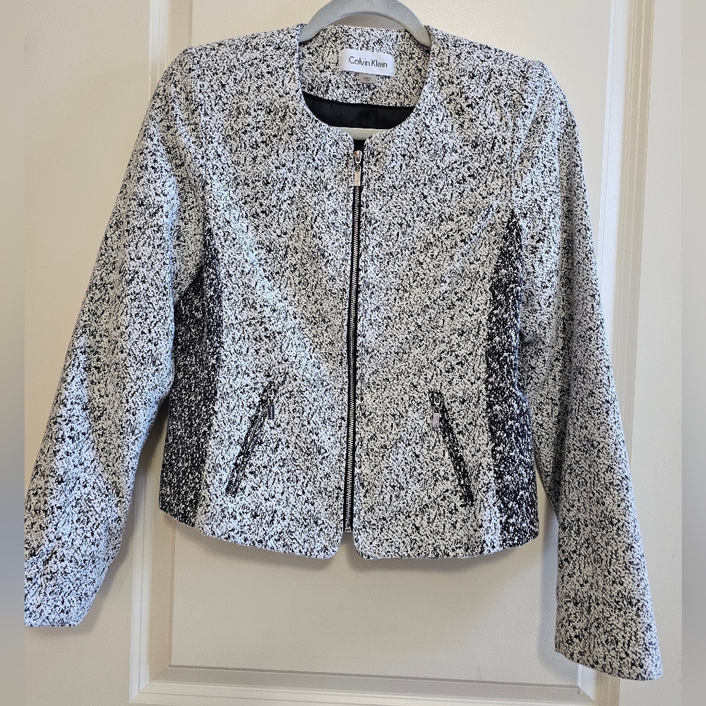 Womans jacket - Picture 3 of 3